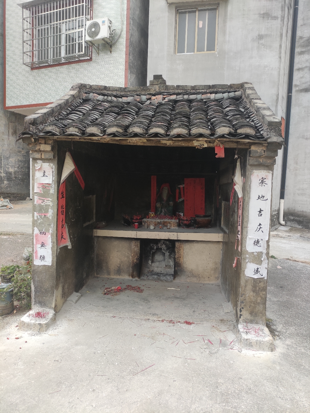 高岭头土地庙实景照片