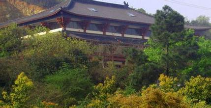 南山讲寺实景照片