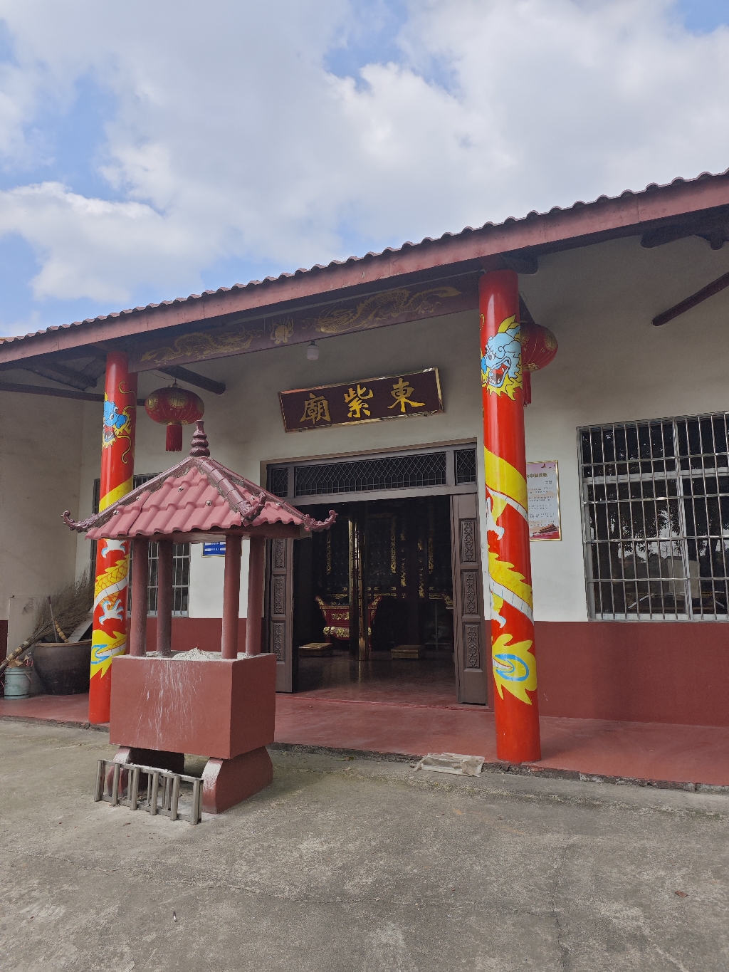 东紫庙实景照片