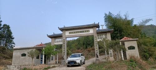 东峰山寺实景照片