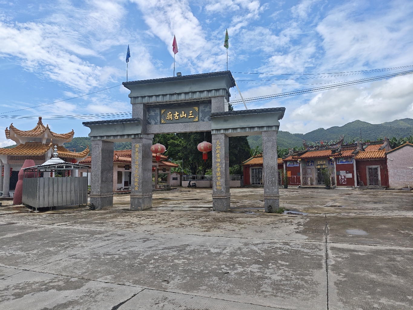 龙潭三山国王古庙实景照片