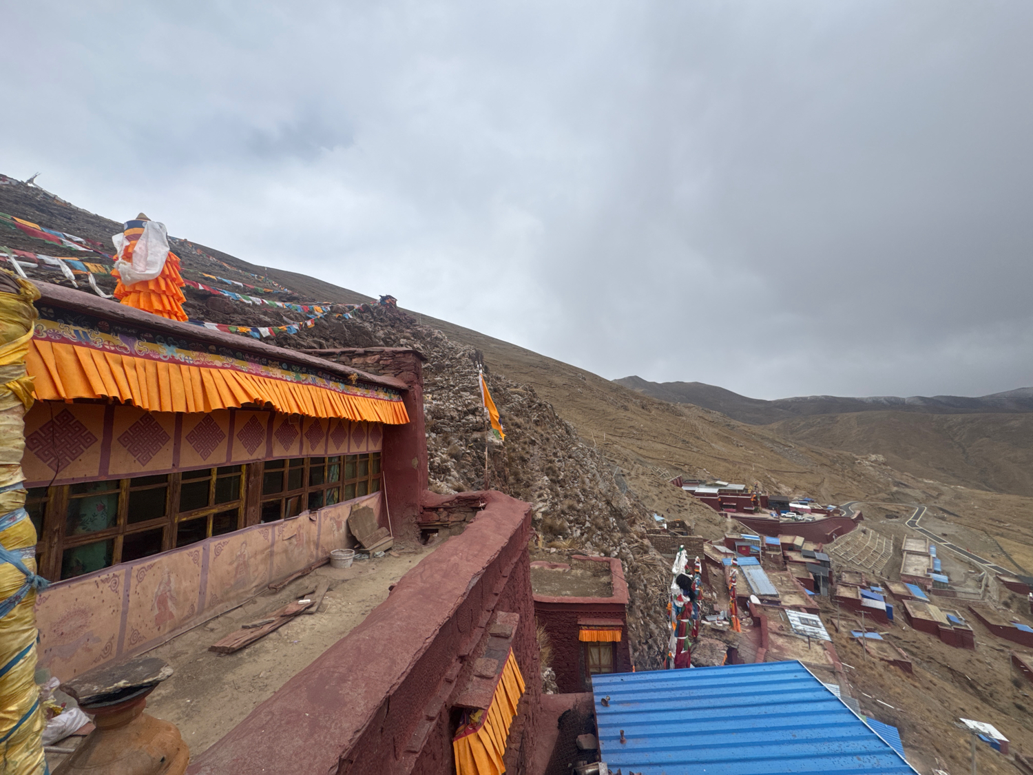 纳如炯堆寺实景照片