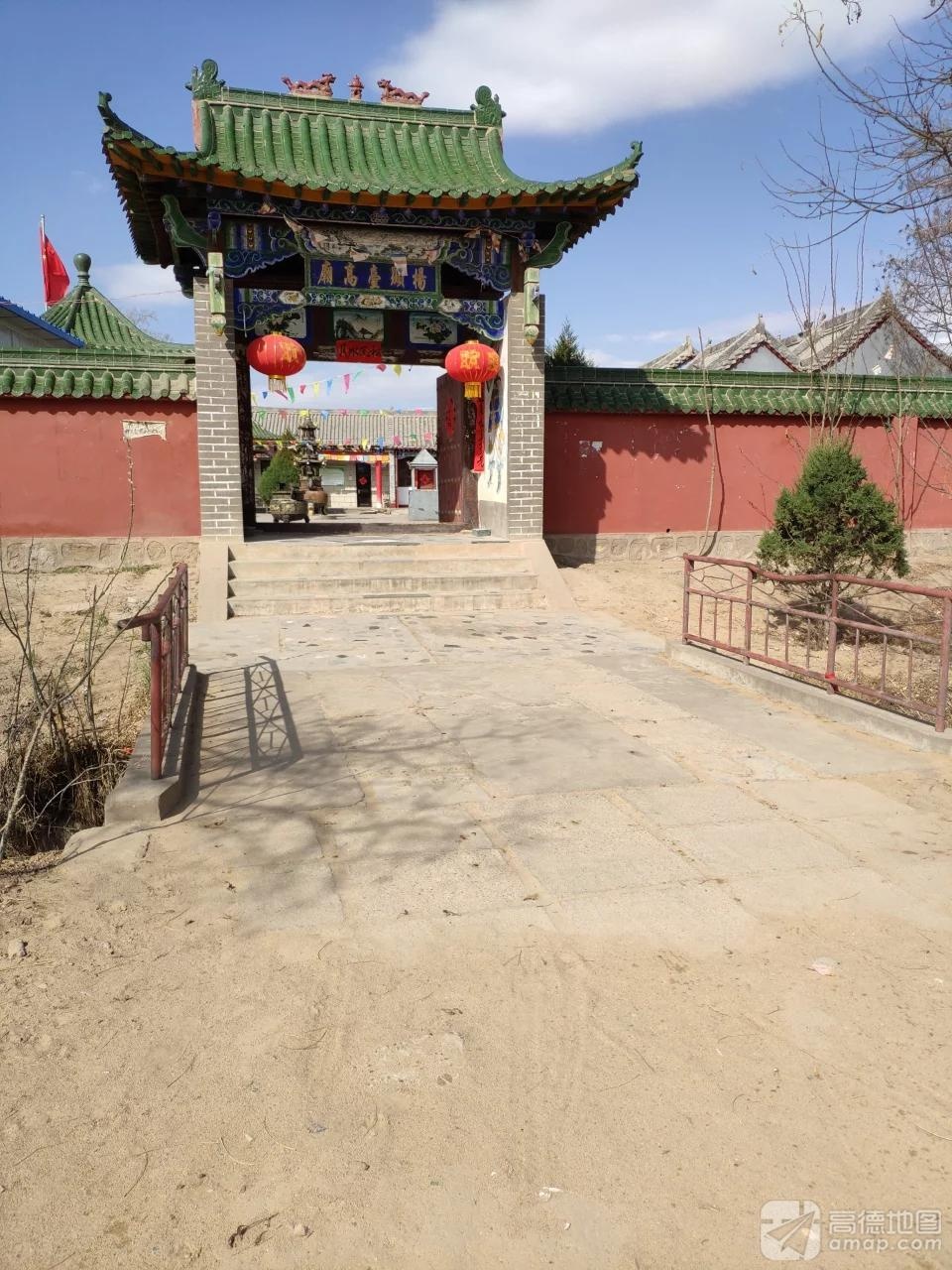 杨显台高庙实景照片