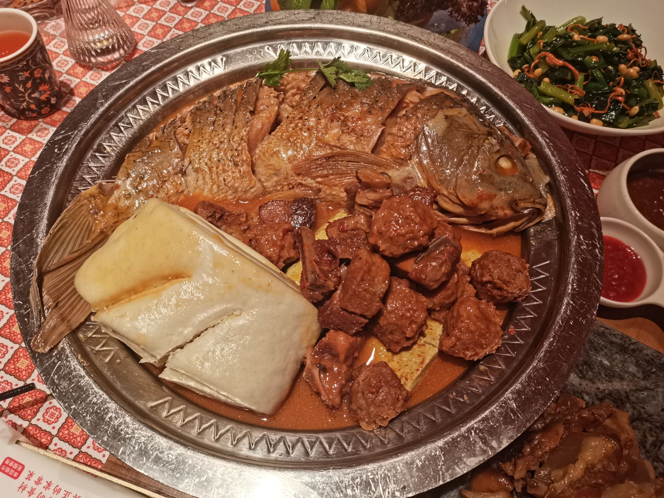 伊盟人家内蒙菜(宏源鑫都店)