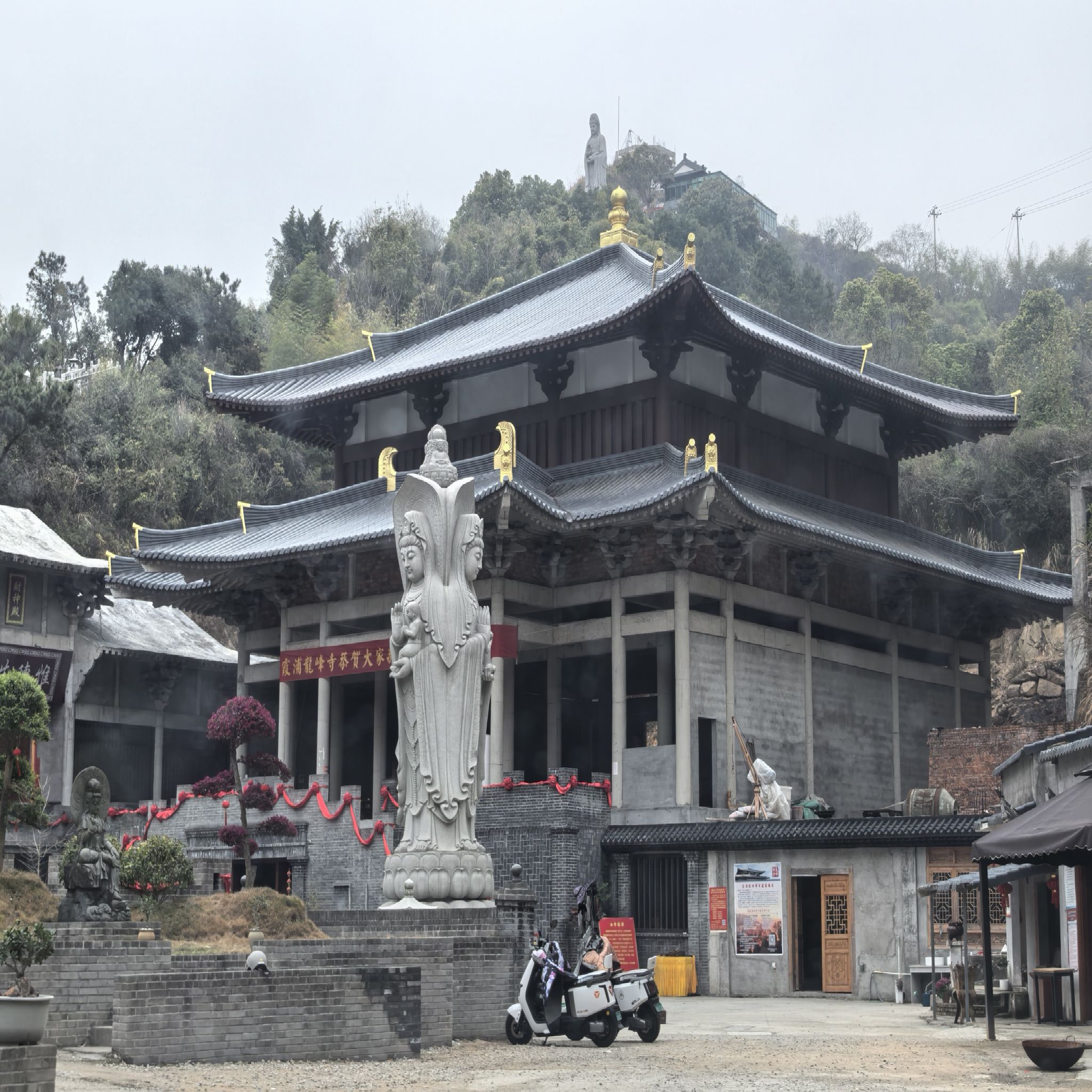 霞浦龙峰寺实景照片