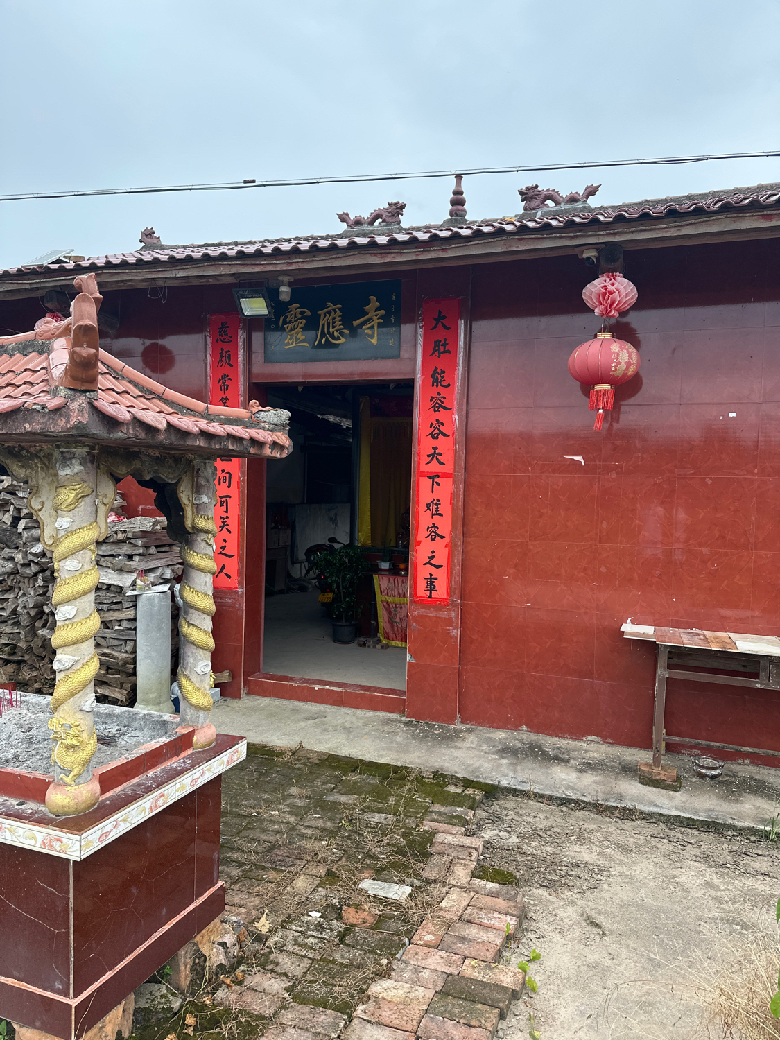 灵应寺实景照片