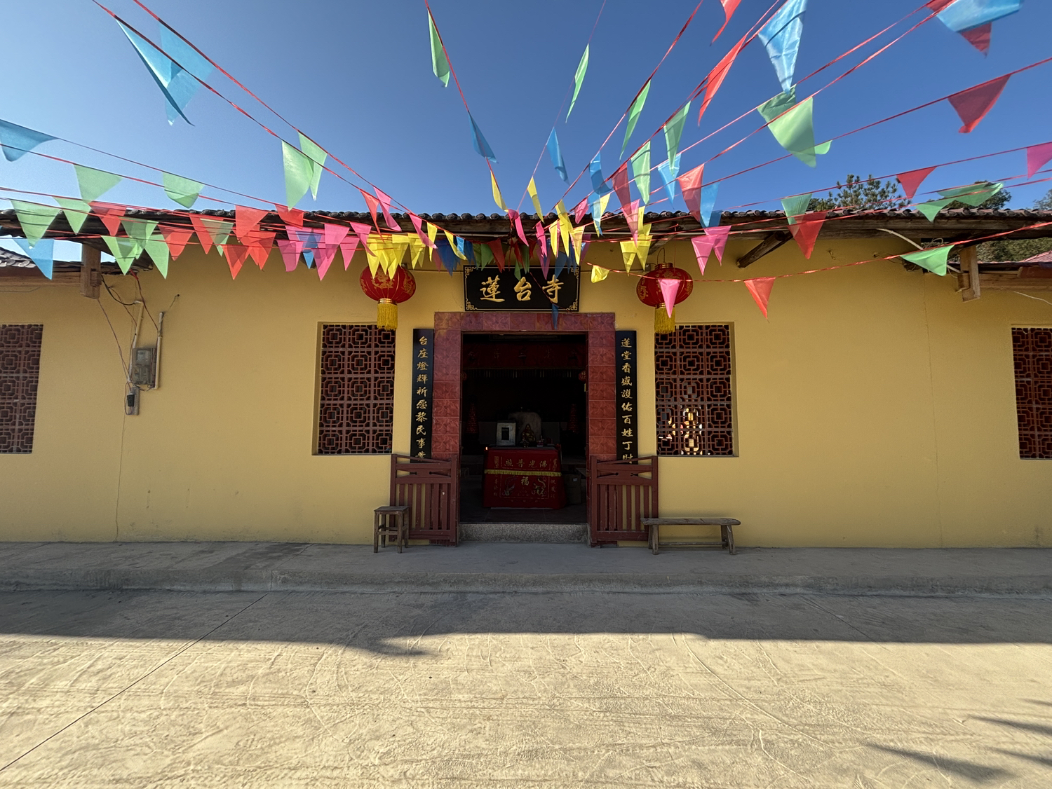 莲台寺实景照片