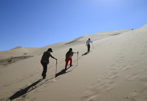 必鲁图沙峰旅行图片 2