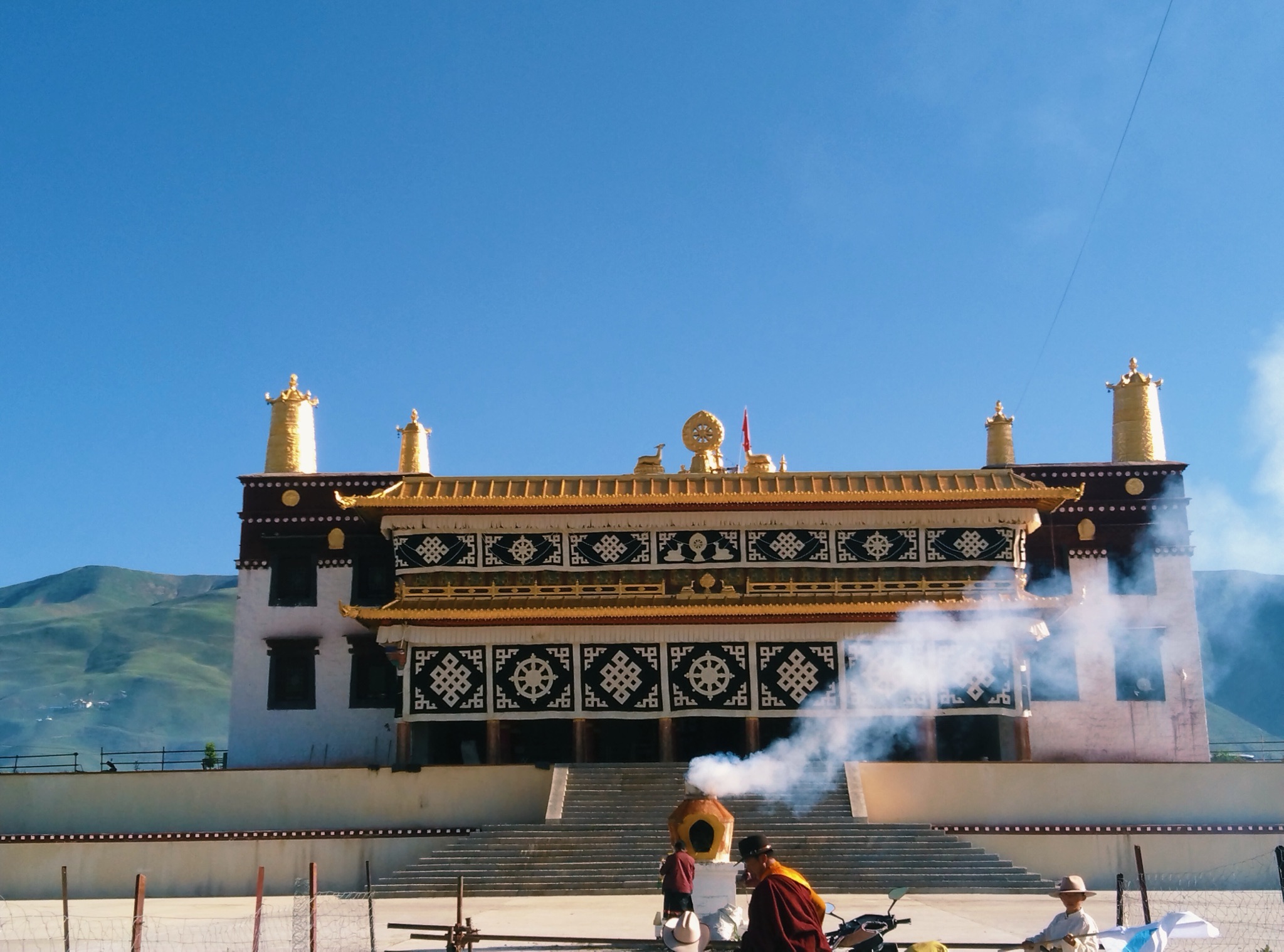 扎西林寺实景照片