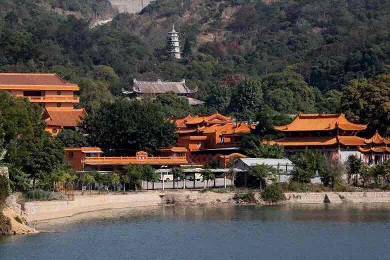 灵山寺实景照片