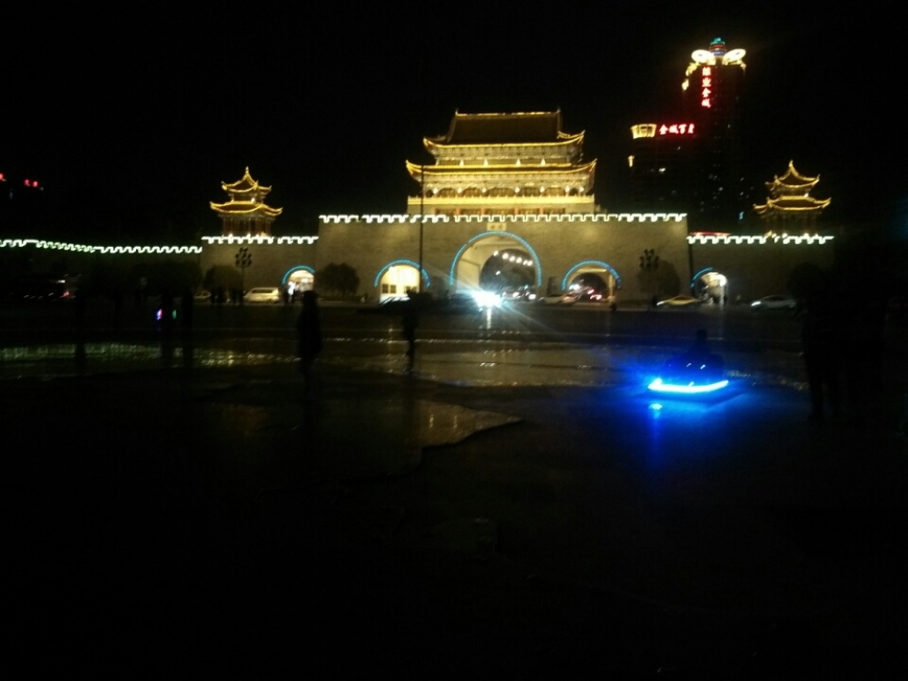 南城门广场景点图片