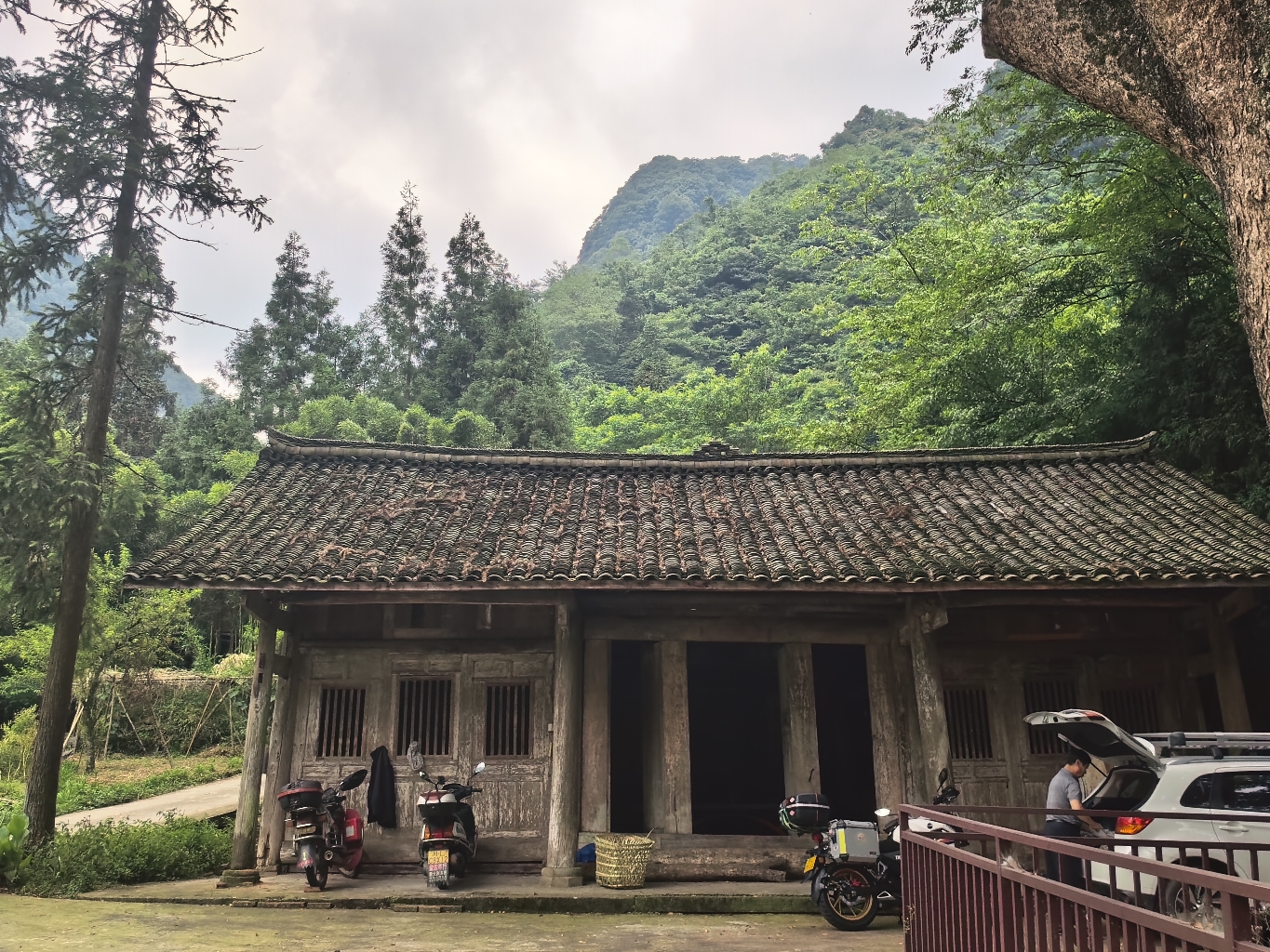下梁坪刘氏祠堂实景照片