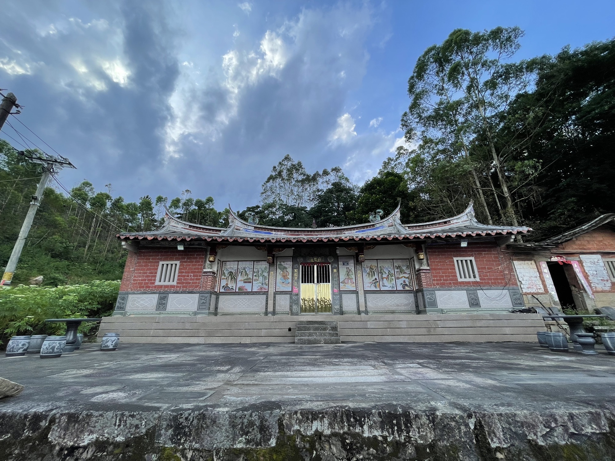 报恩古寺实景照片