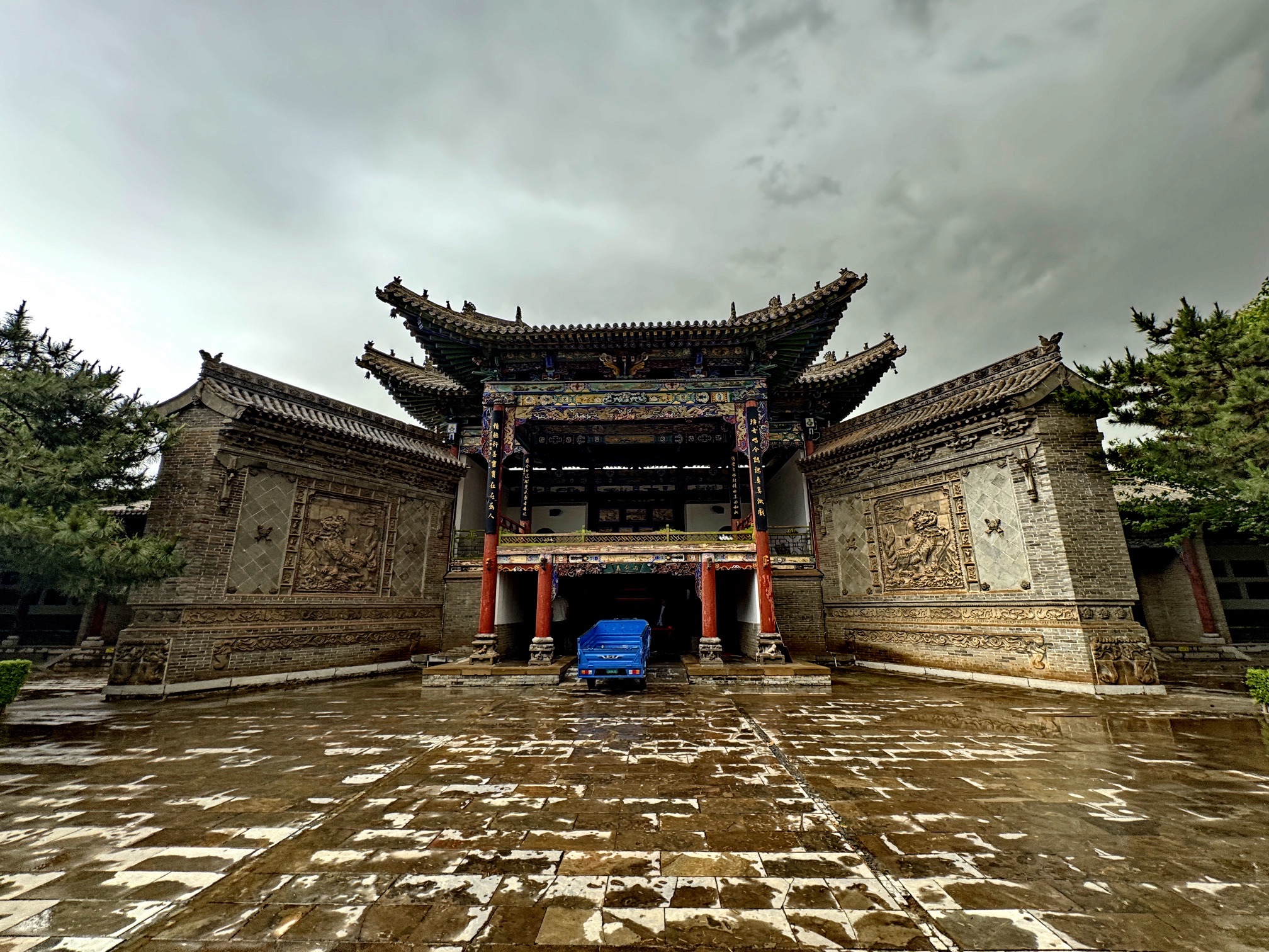 李家大院-财神庙实景照片