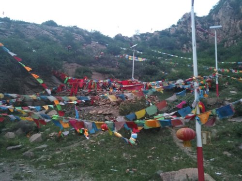龙榻瀑布旅行图片 3