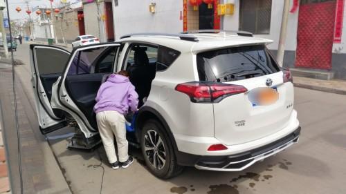 照亮洗车