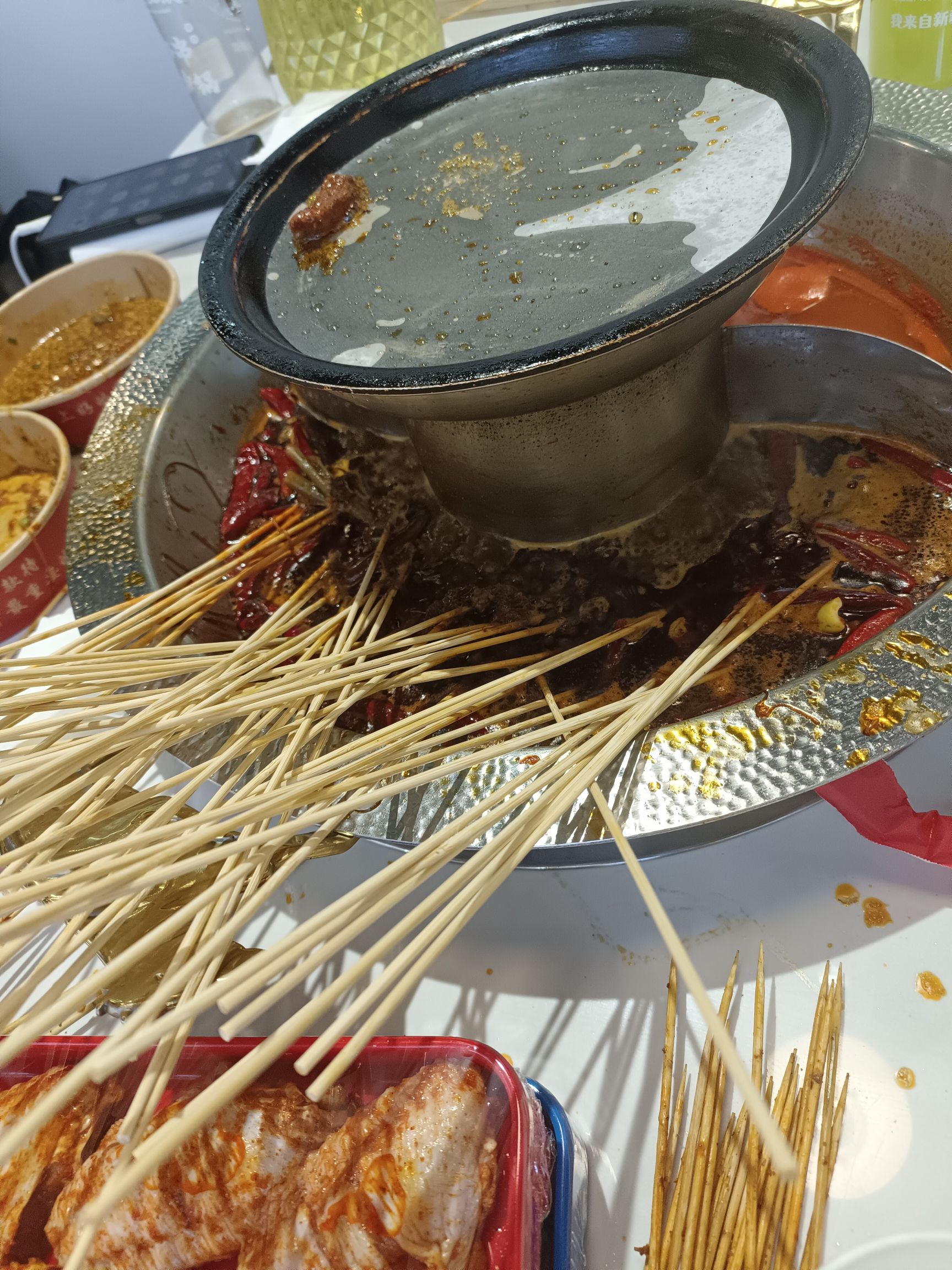 宴楼澜串串火锅(阿拉尔店)