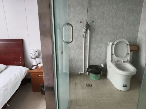 定州悦豪旅馆