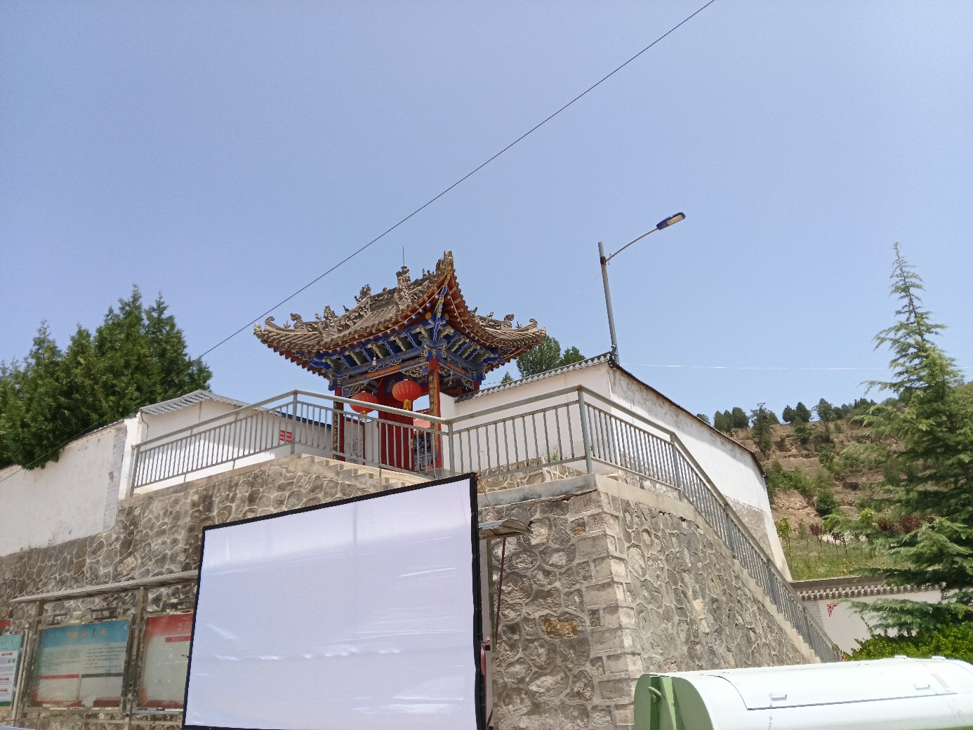 咀王村护济寺山神庙实景照片