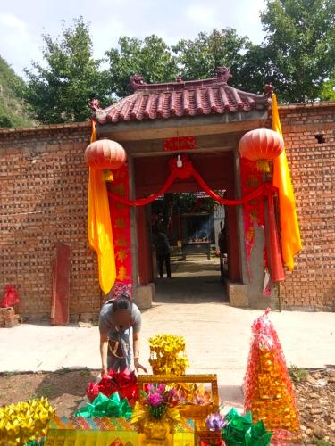 王墓寺实景照片