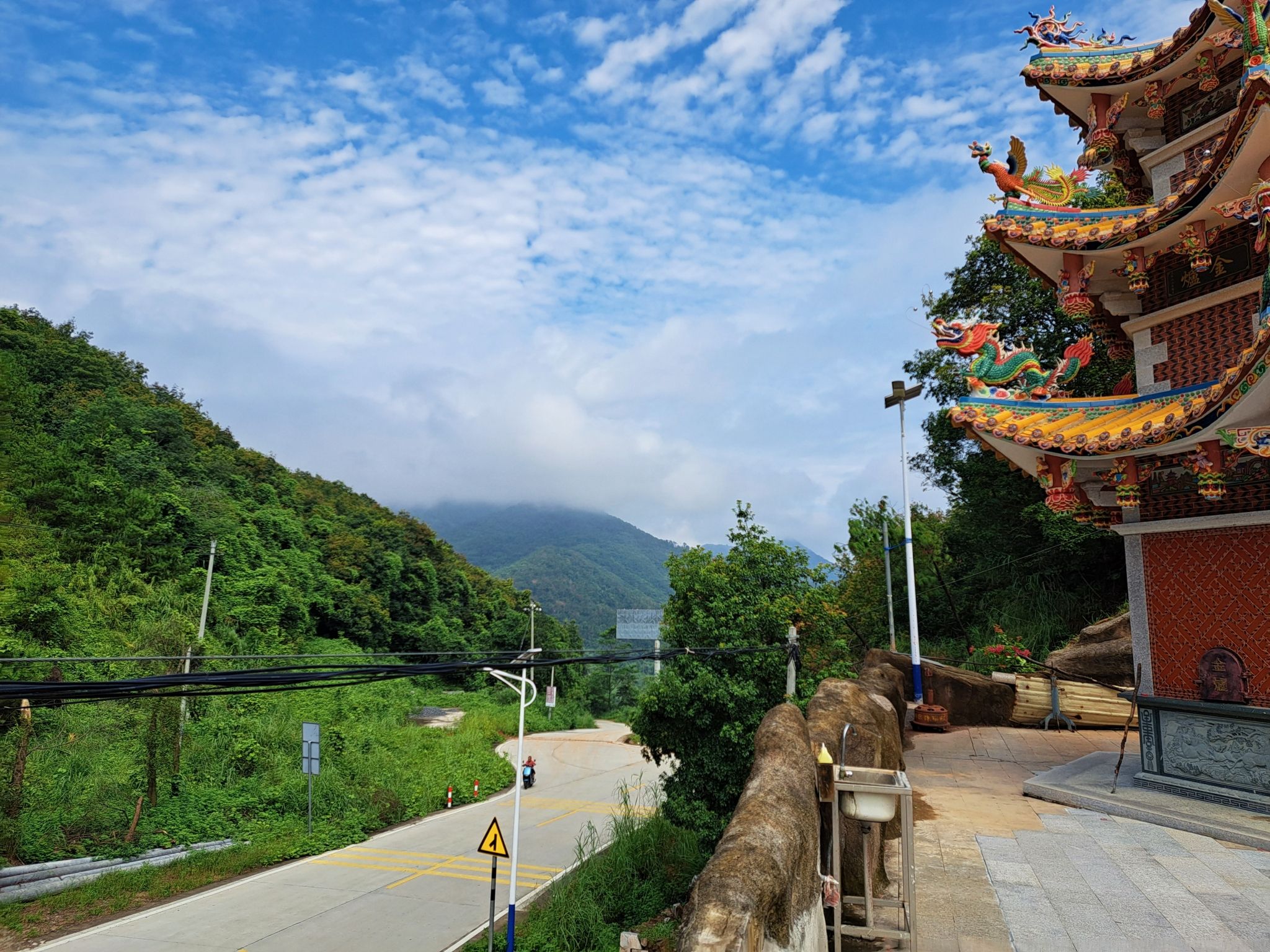 乌墩岭什班公宫实景照片