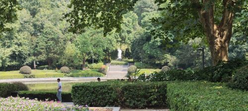 赭山公园-毛泽东同志雕像