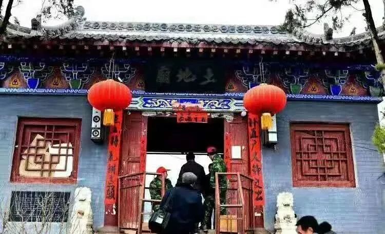 土地庙实景照片