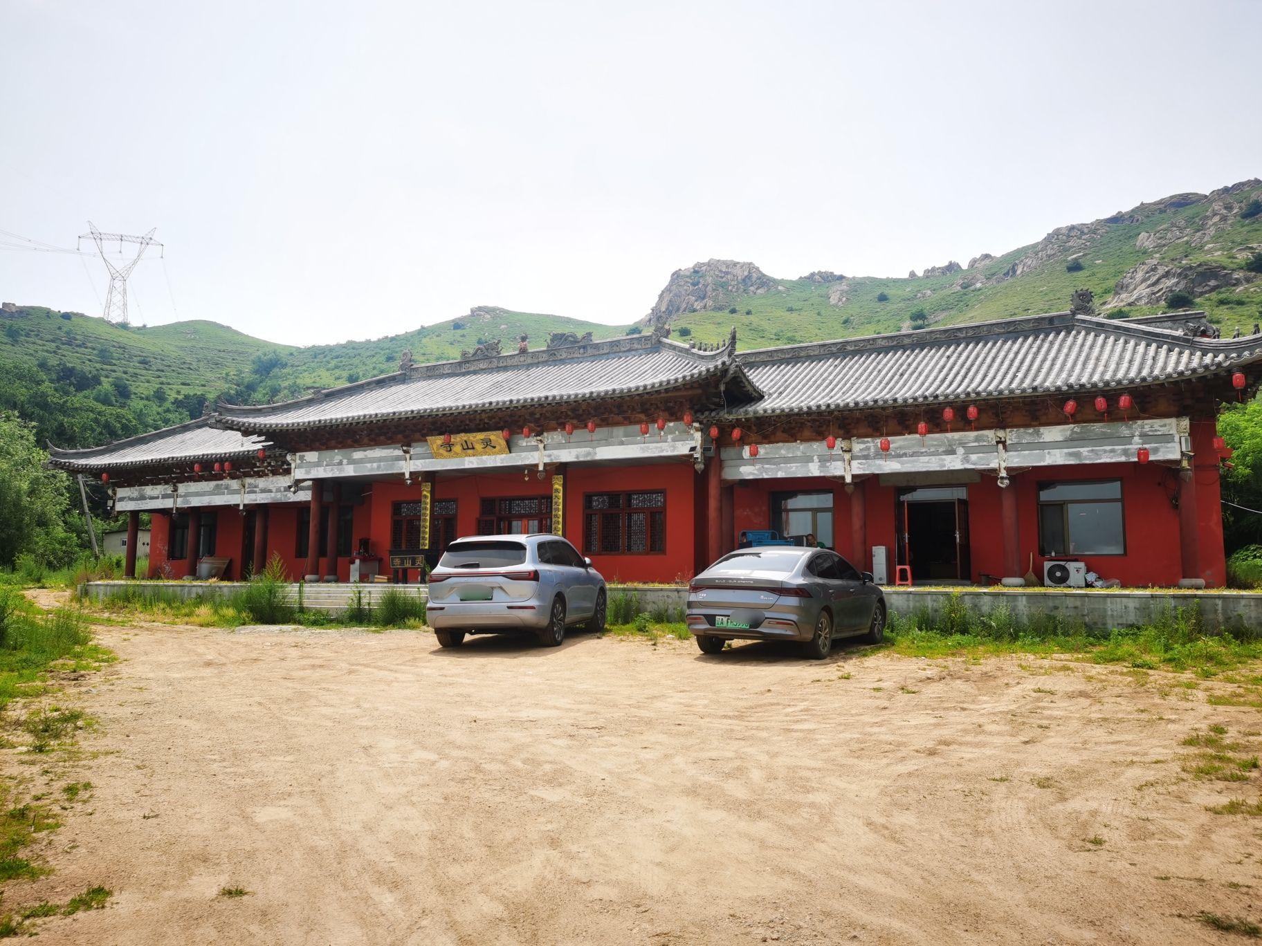 灵山寺实景照片