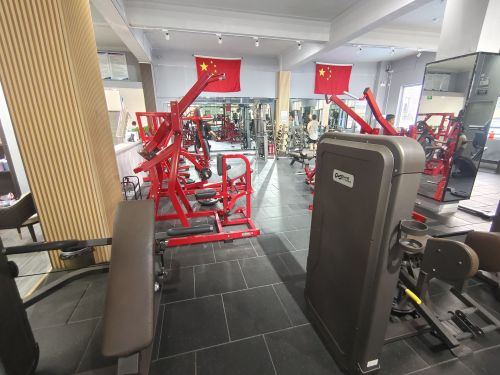 河津市城西力德健身房内部环境