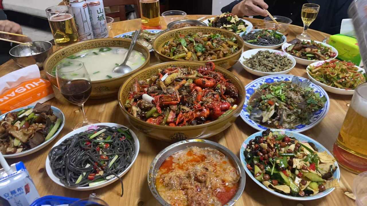 酒小二(崖城兴滨店)