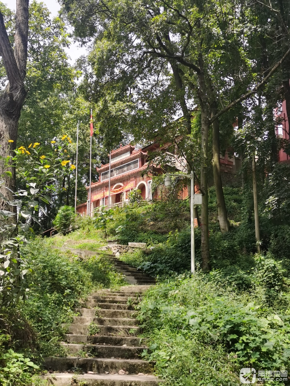 螺蛳山寺实景照片