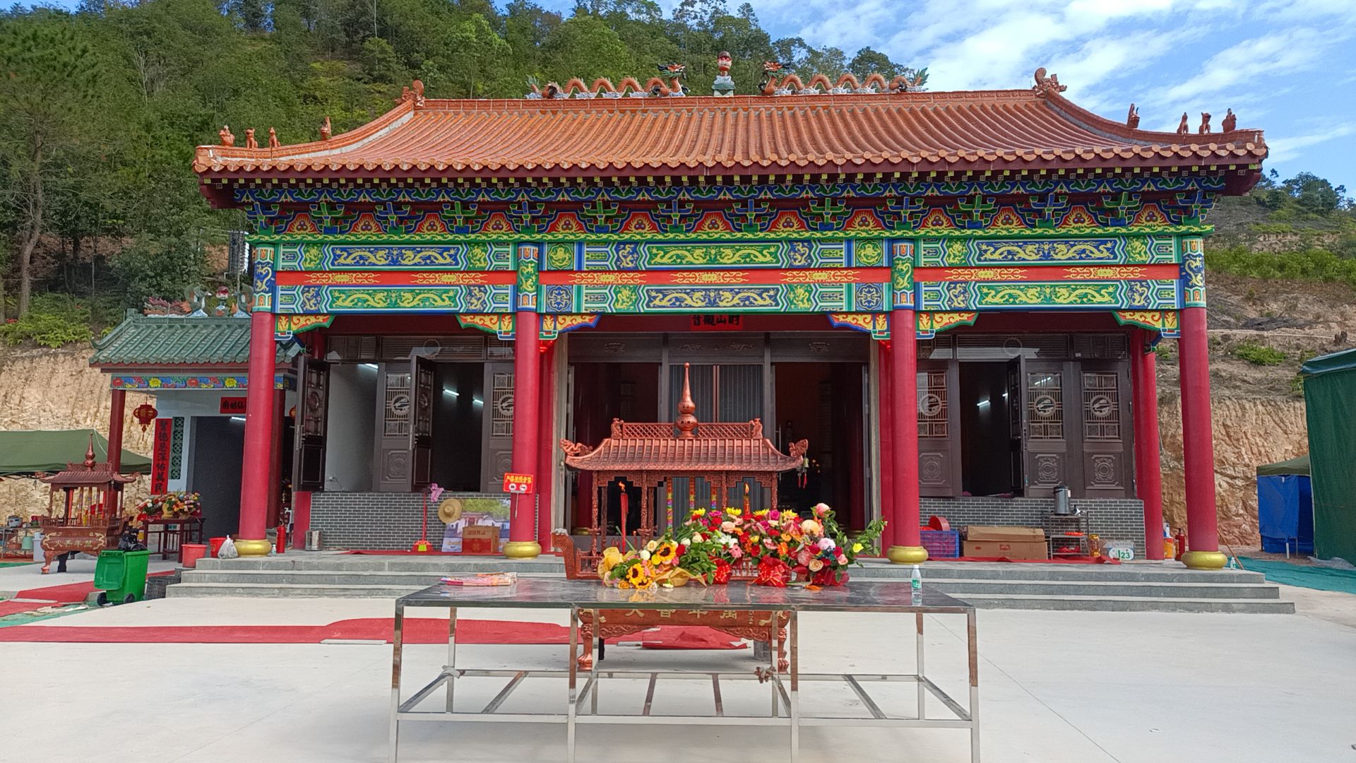 财山庙实景照片