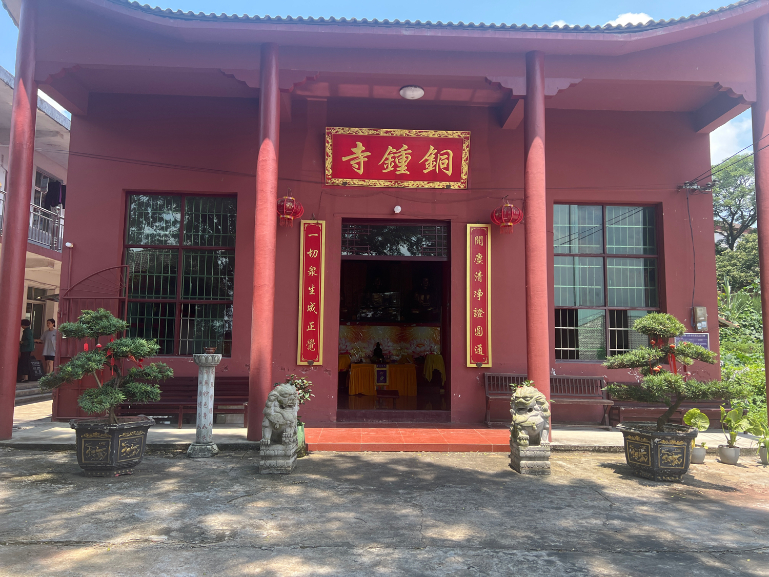 铜钟寺实景照片