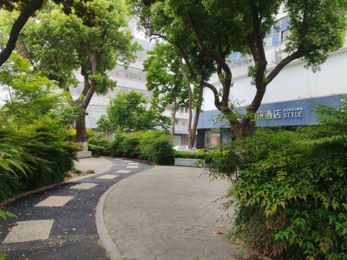 和平路口袋公园