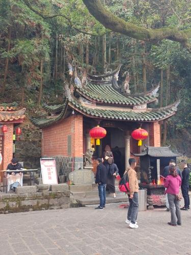 清水岩-三忠庙实景照片