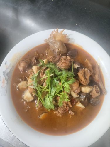 老霞饭馆