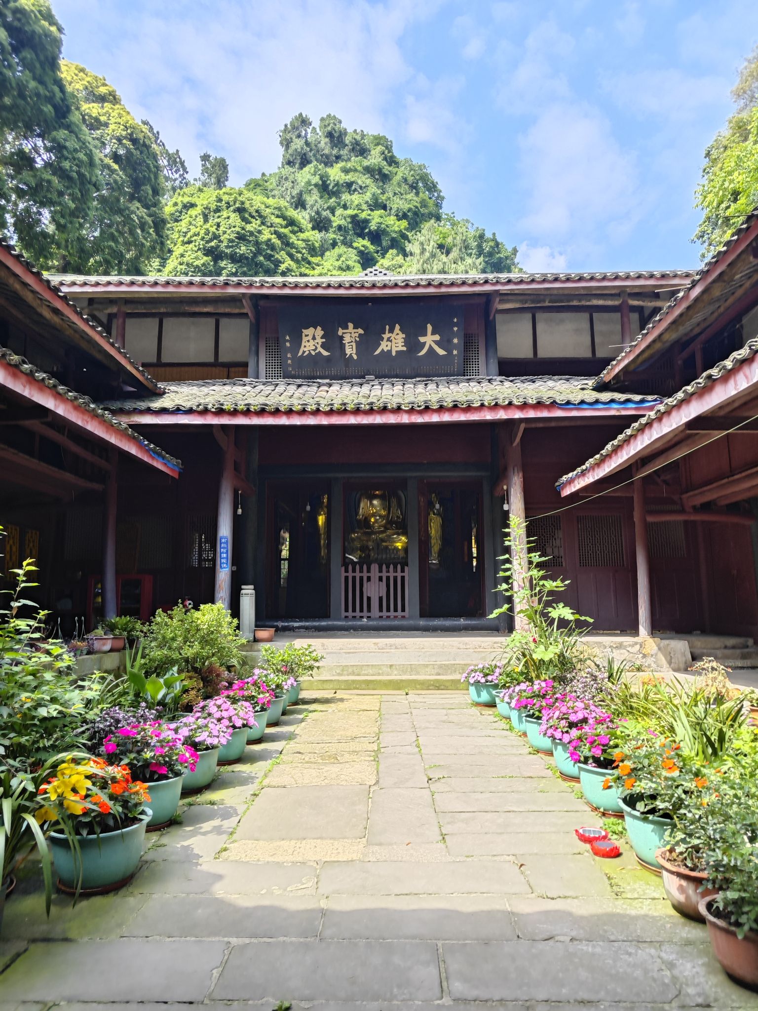 雷音寺实景照片
