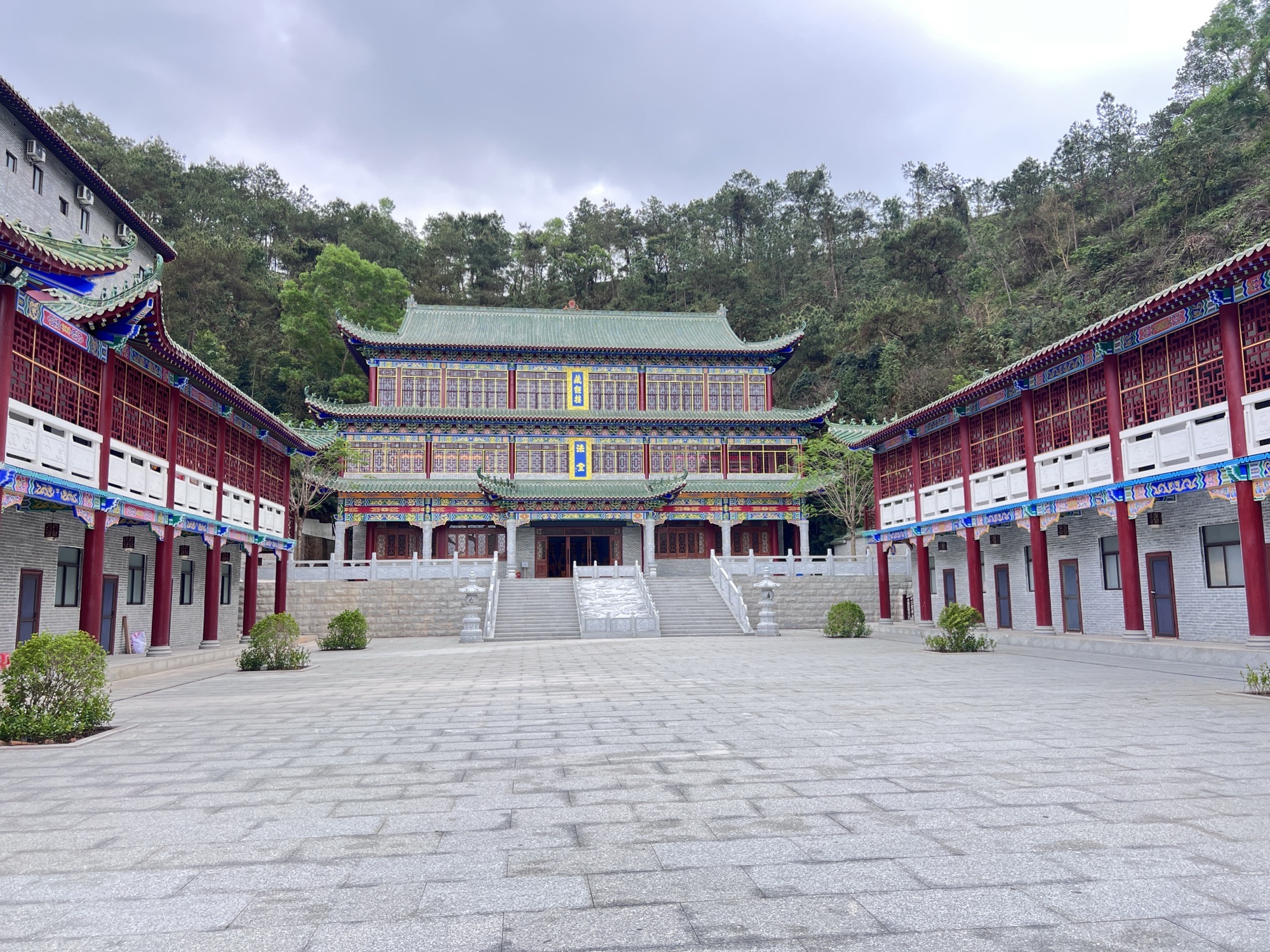 护龙禅寺实景照片