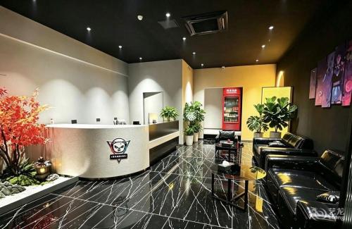 极境电竞酒店(重庆龙兴理工大学店)