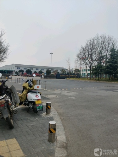 四季沐歌(洛阳)太阳能工业园实景图（3）