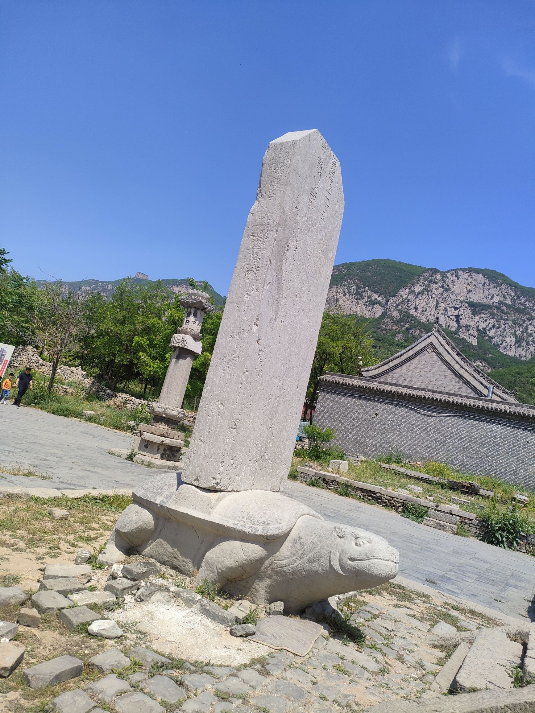 漆泉寺实景照片