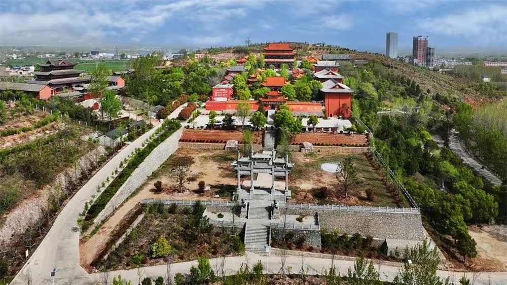鳌圆寺实景照片