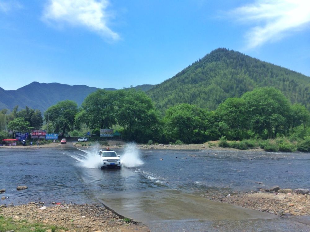 月亮湾风景区景点图片