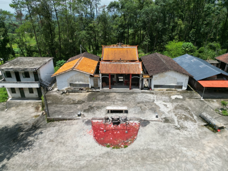 鹤坪村南庙实景照片