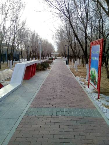 二连浩特市陆桥公园旅行图片 3