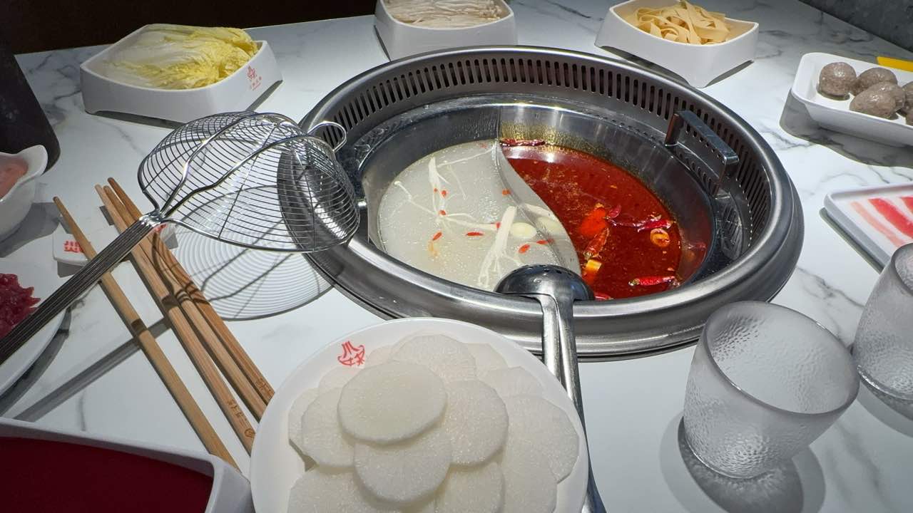 川妹火锅(万宝大厦直营店)