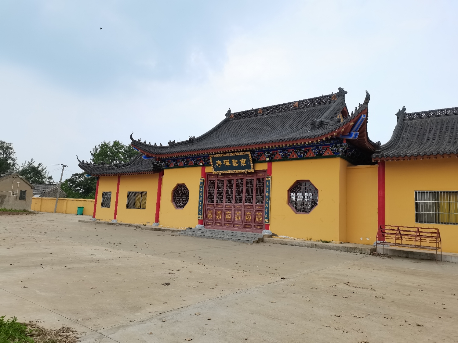 东圣禅寺实景照片