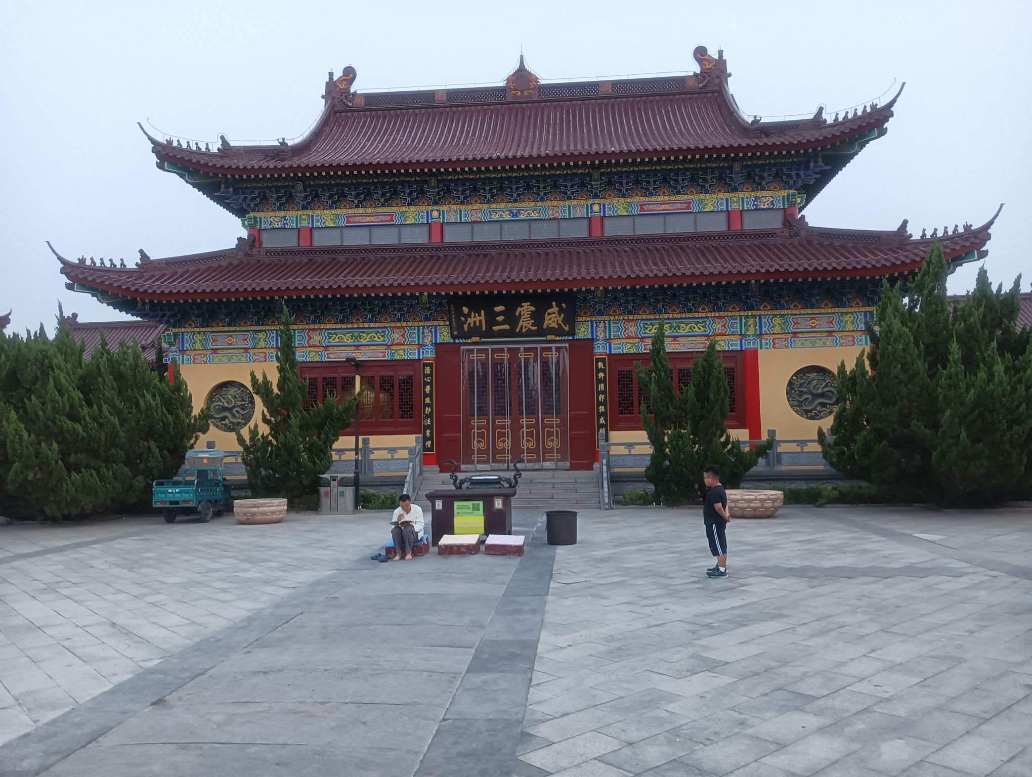 金山寺天王殿实景照片