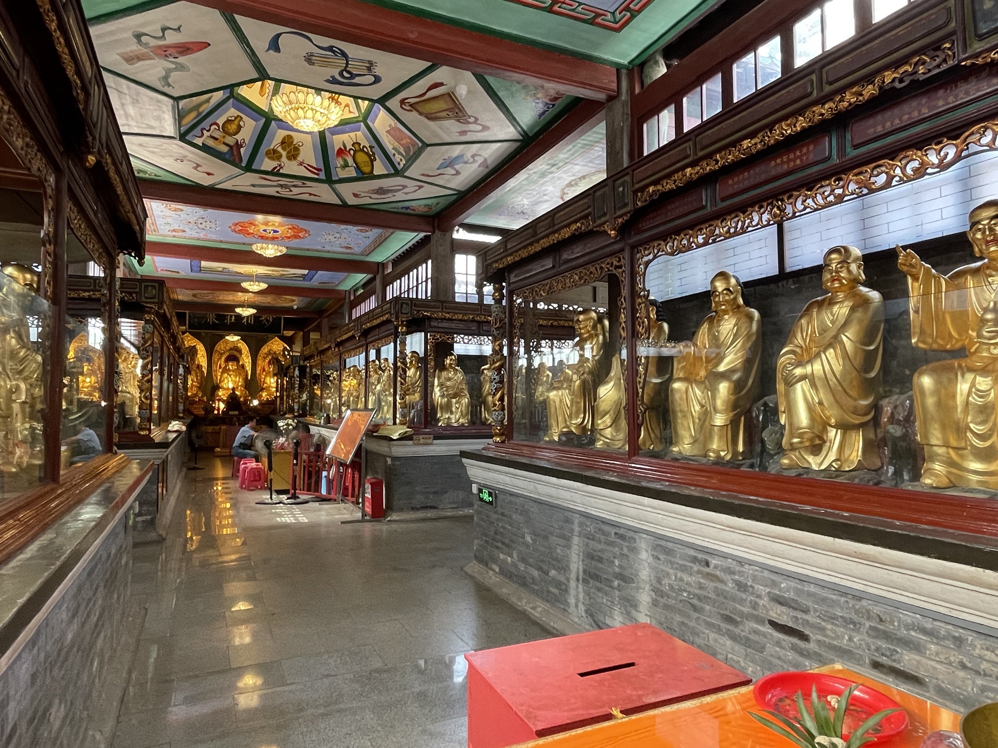 华林禅寺-五百罗汉堂实景照片