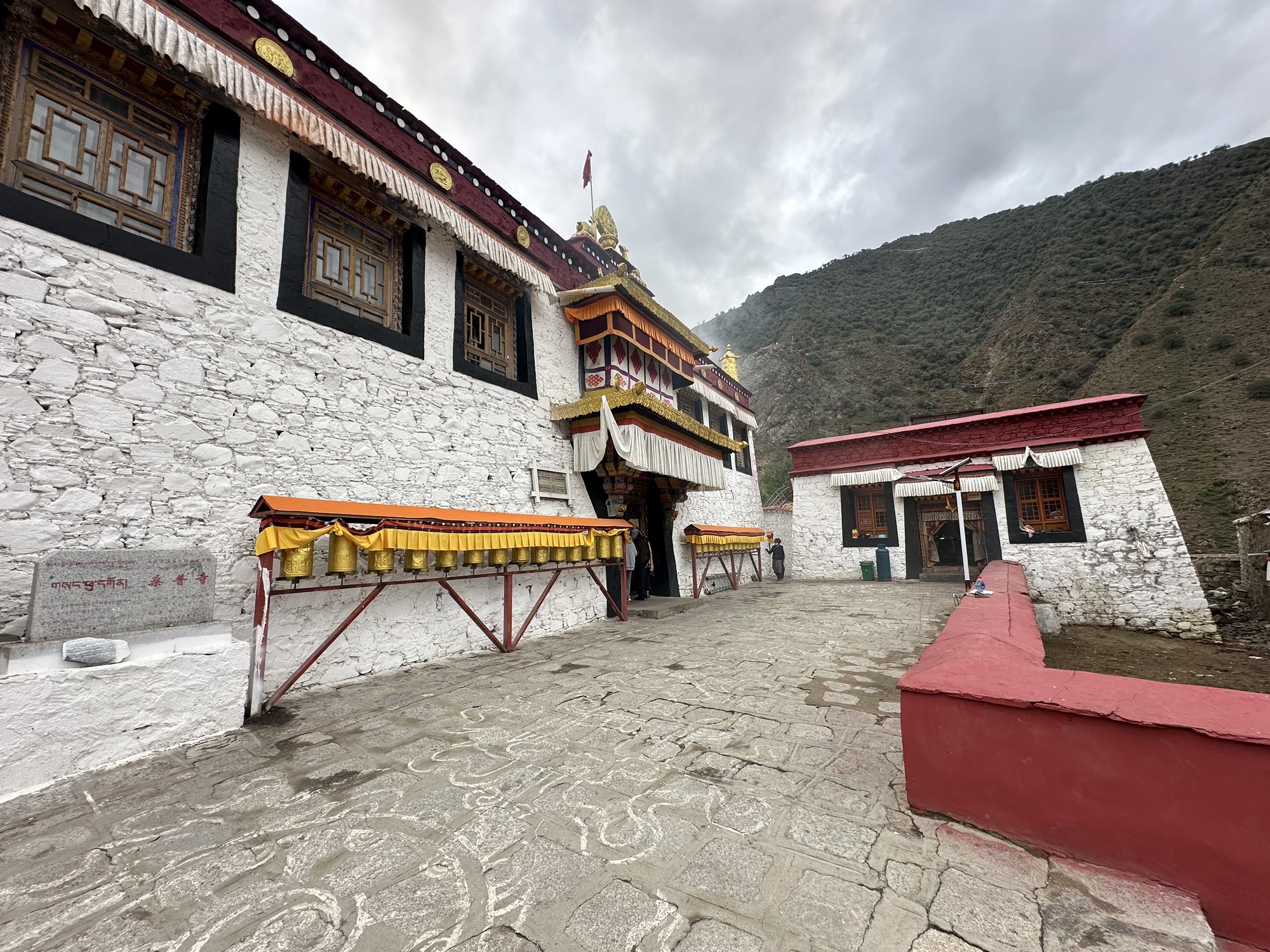 桑普寺实景照片